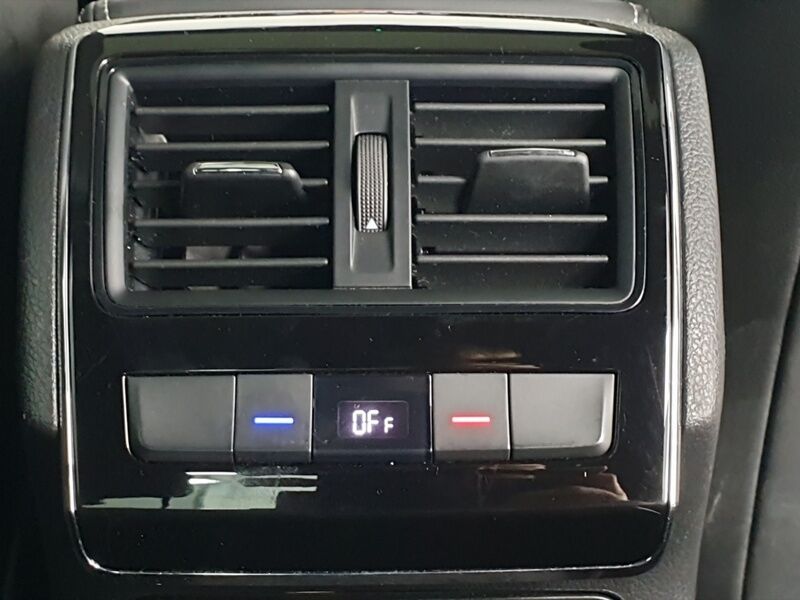 More views of Skoda Superb