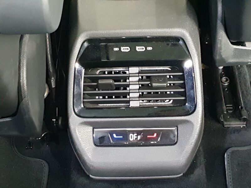 More views of Volkswagen ID.4