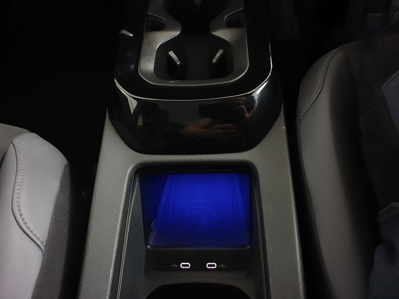More views of Volkswagen ID.4