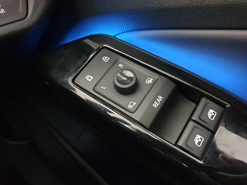 More views of Volkswagen ID.4