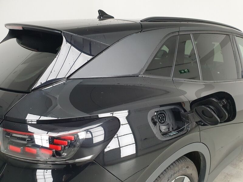 More views of Volkswagen ID.4