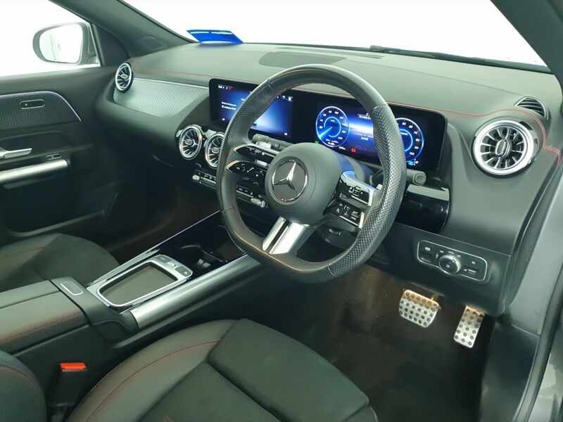 More views of Mercedes-Benz EQA