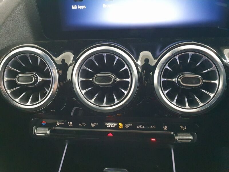 More views of Mercedes-Benz EQA