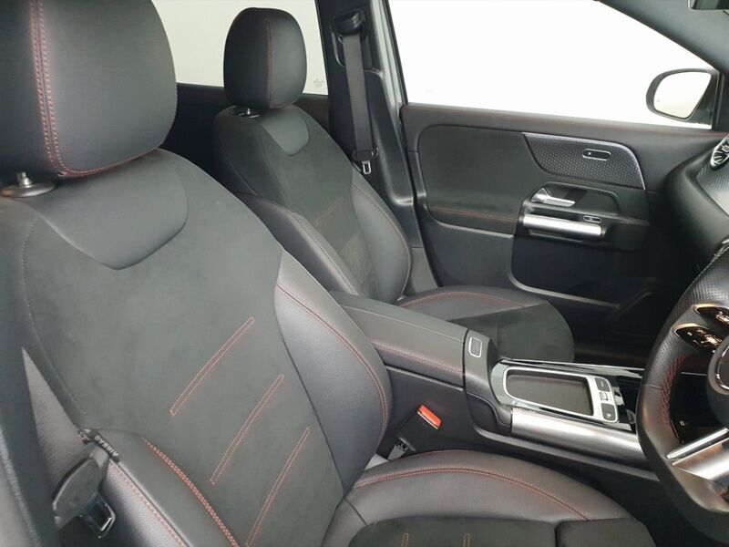 More views of Mercedes-Benz EQA