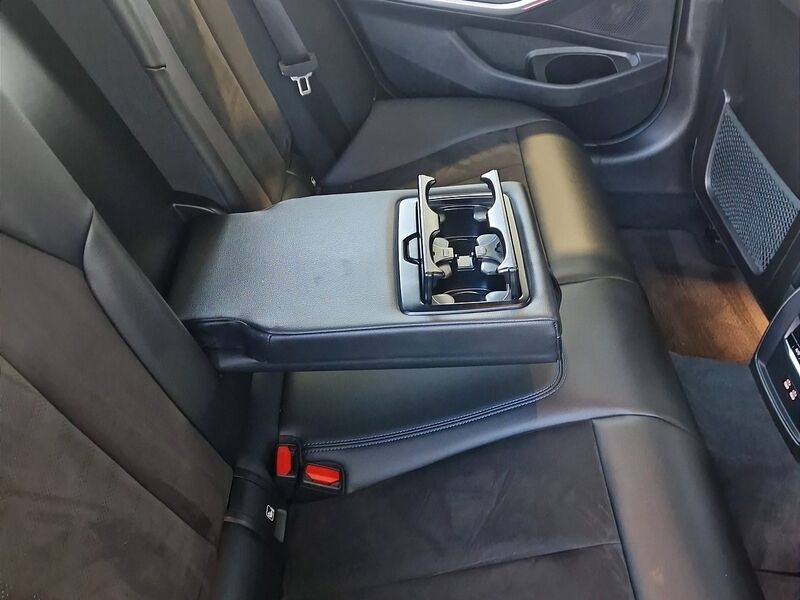 More views of BMW 3-Series