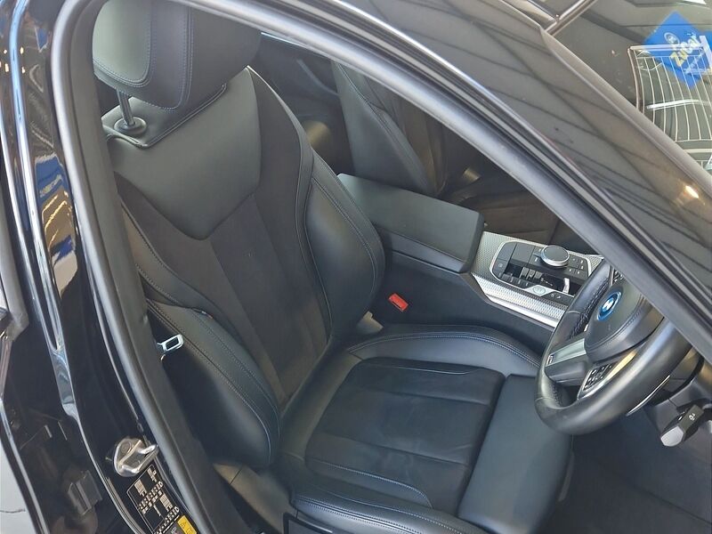 More views of BMW 3-Series