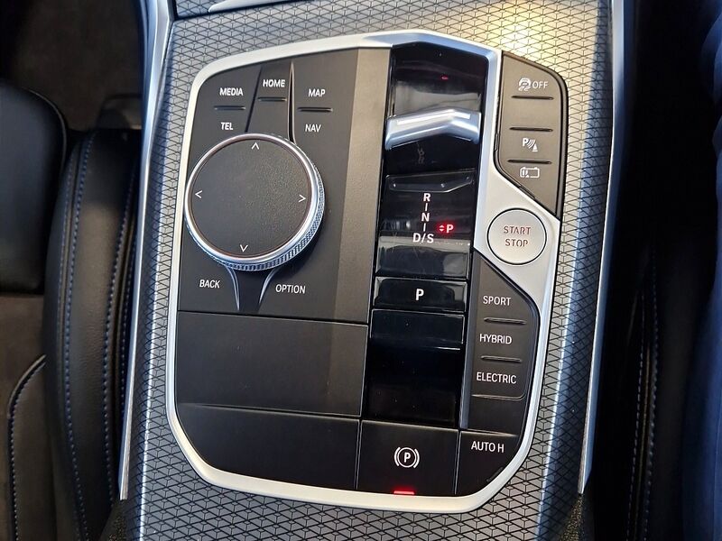 More views of BMW 3-Series