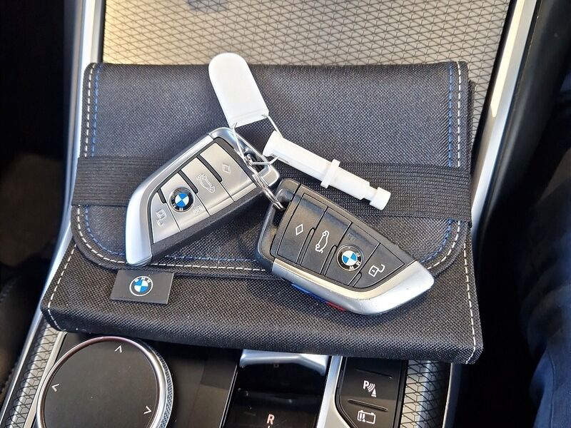 More views of BMW 3-Series