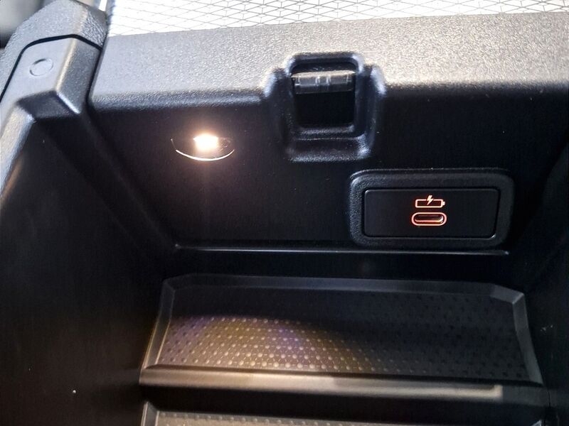 More views of BMW 3-Series