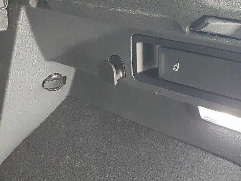 More views of Volkswagen Tiguan