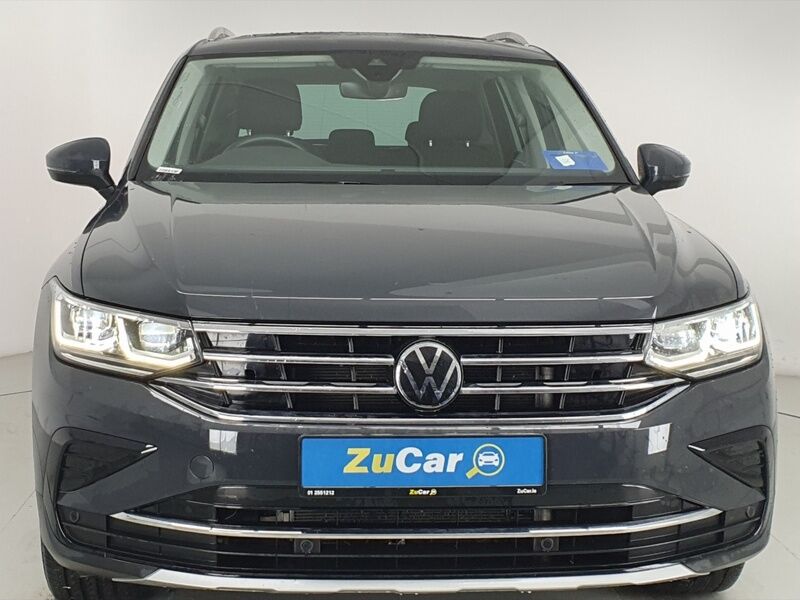 More views of Volkswagen Tiguan