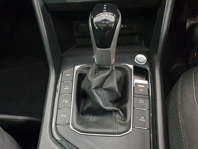 More views of Volkswagen Tiguan