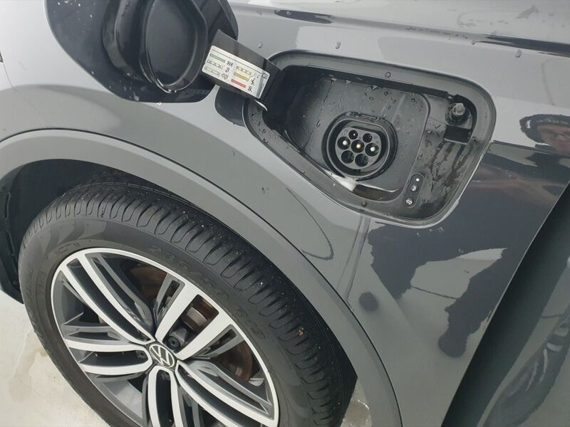 More views of Volkswagen Tiguan