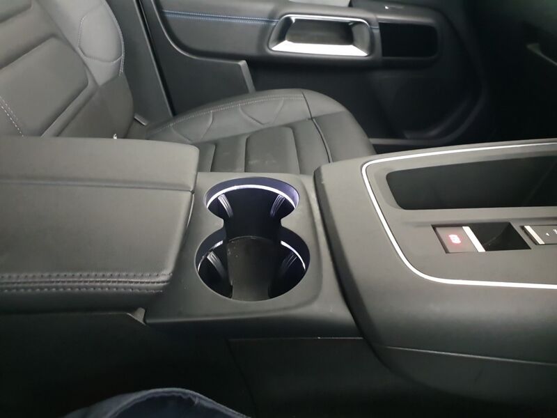 More views of Citroen C5 Aircross