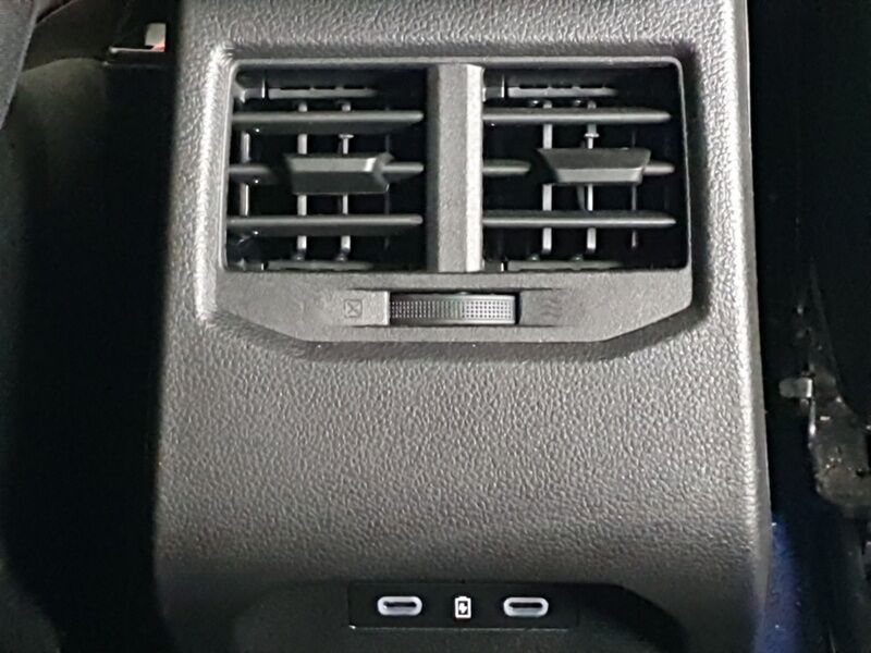 More views of Renault Scenic