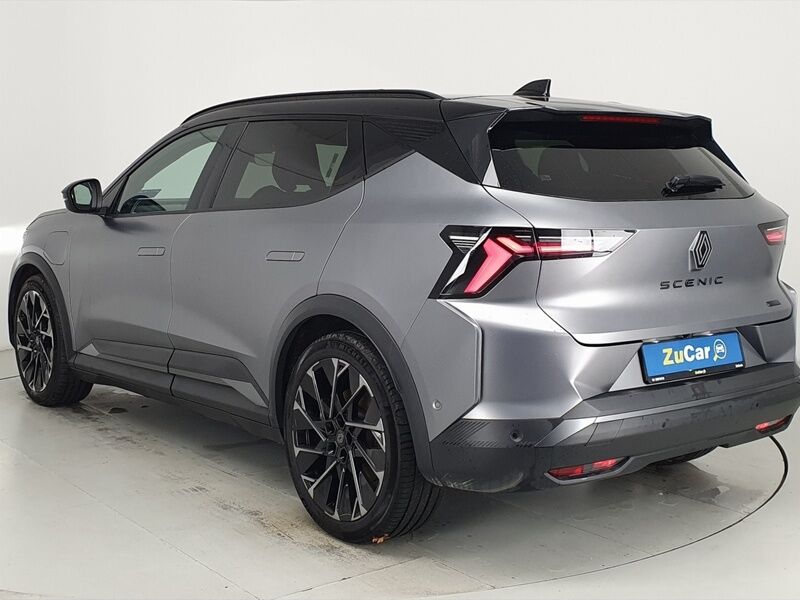 More views of Renault Scenic