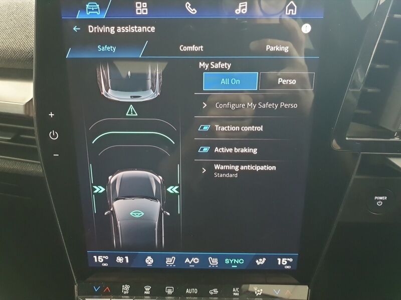 More views of Renault Scenic