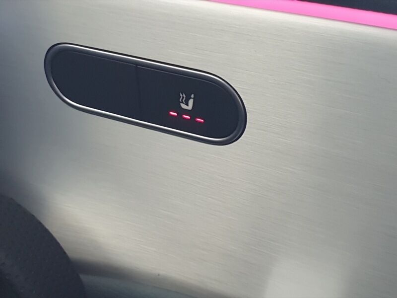 More views of Mercedes-Benz CLA