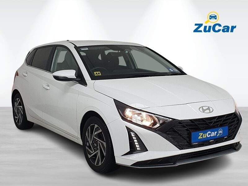 More views of Hyundai i20