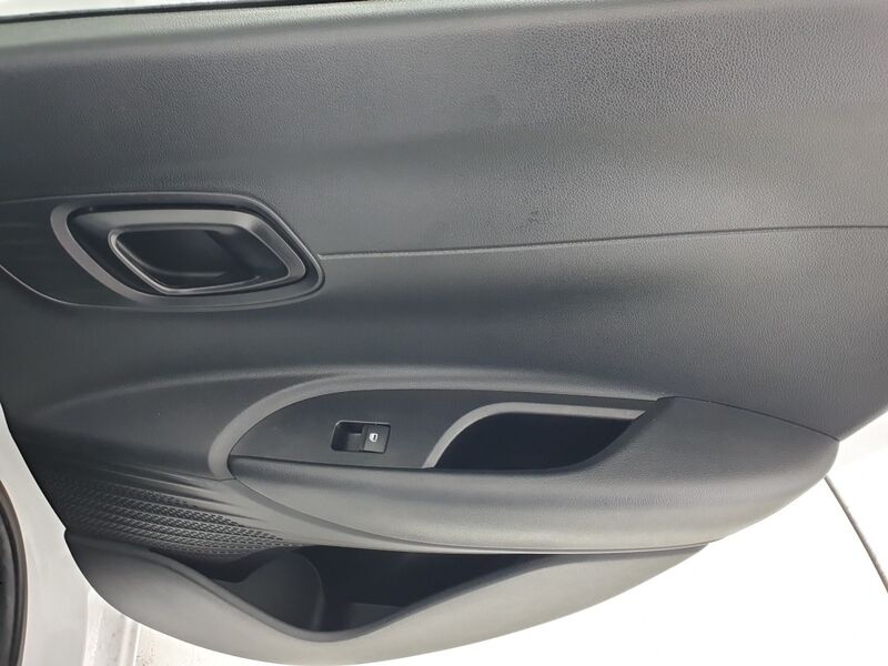 More views of Hyundai i20