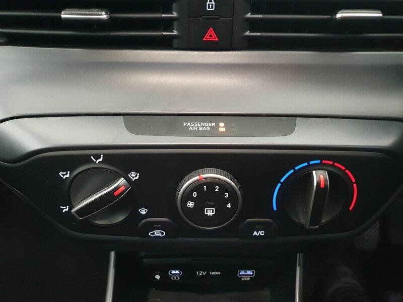 More views of Hyundai i20