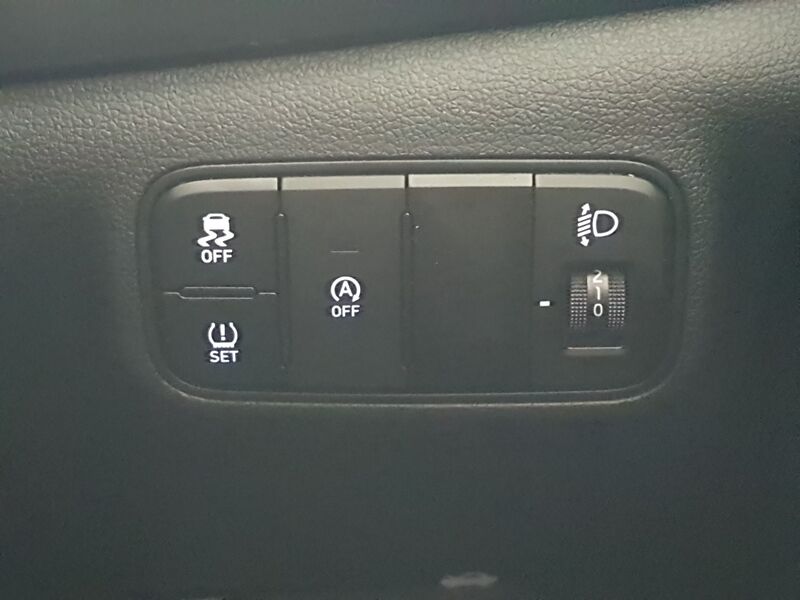 More views of Hyundai i20