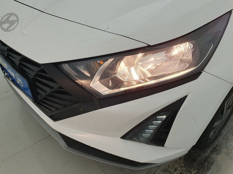 More views of Hyundai i20