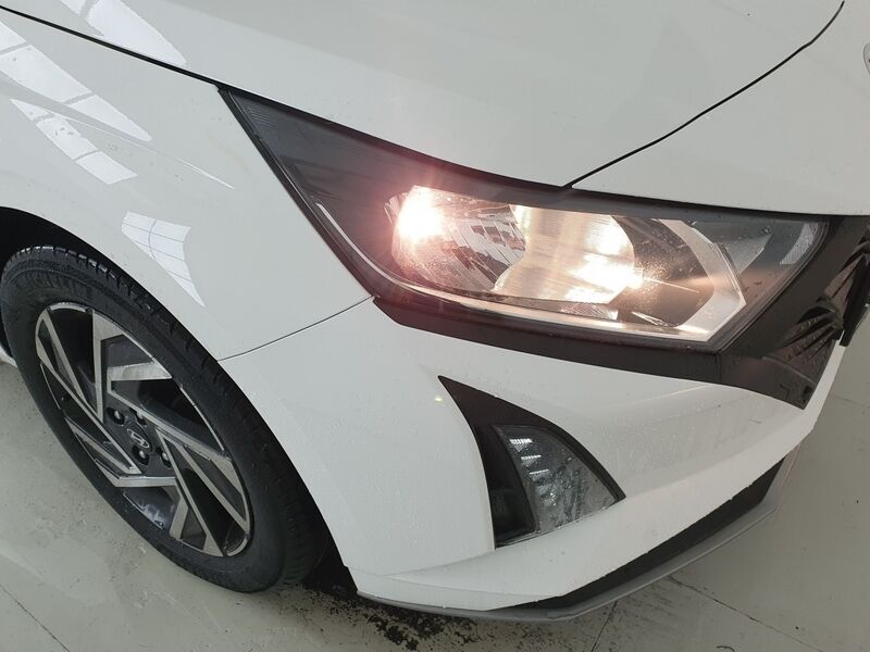 More views of Hyundai i20