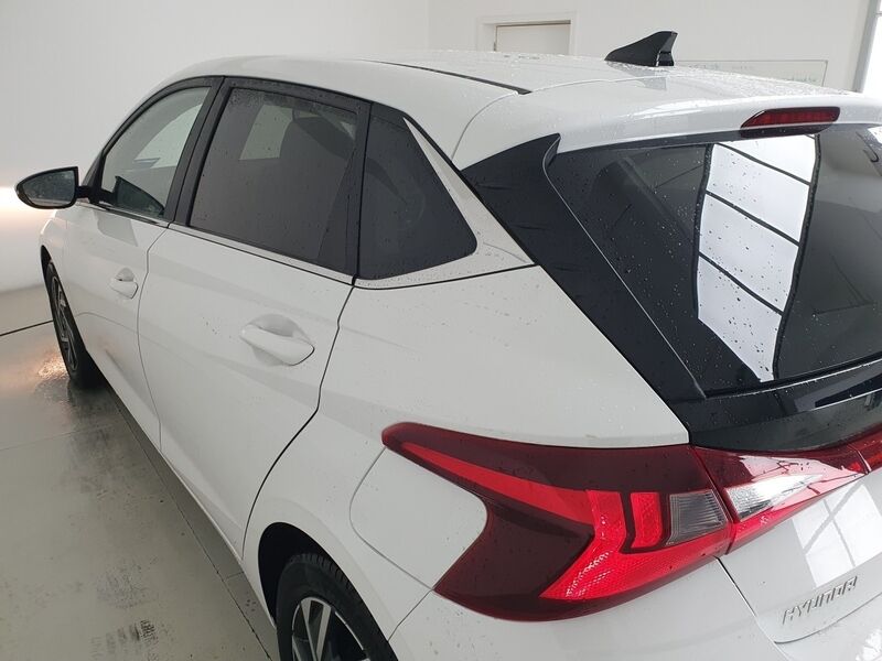 More views of Hyundai i20