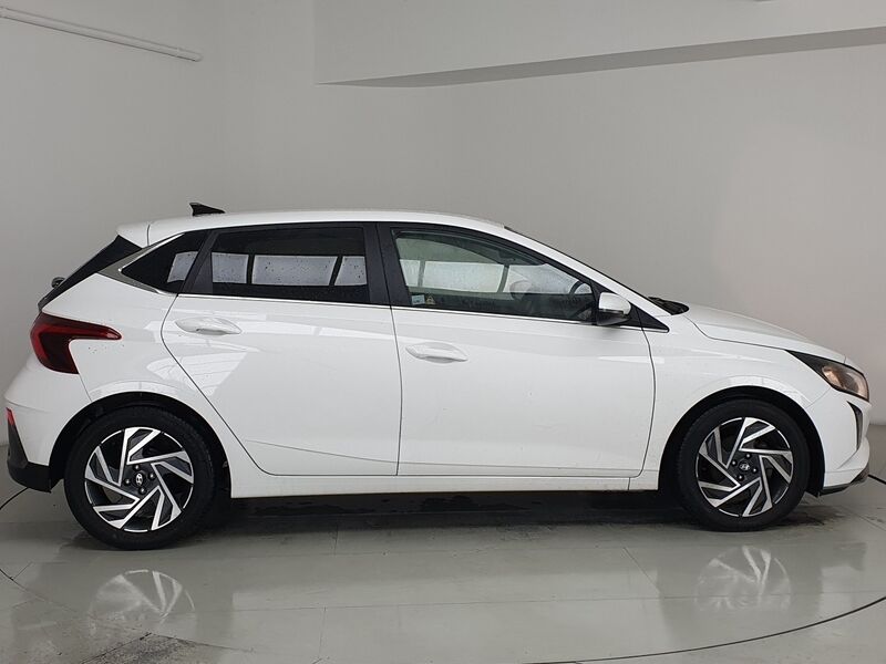 More views of Hyundai i20