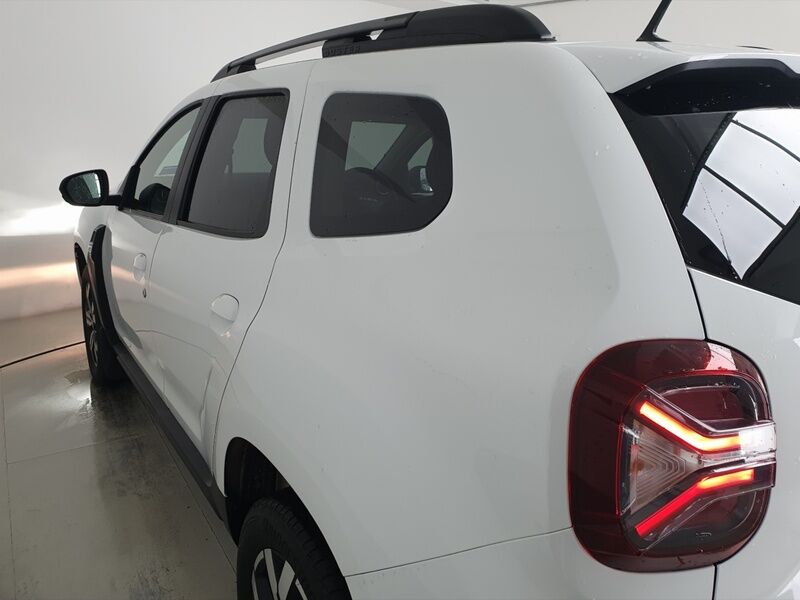 More views of Dacia Duster