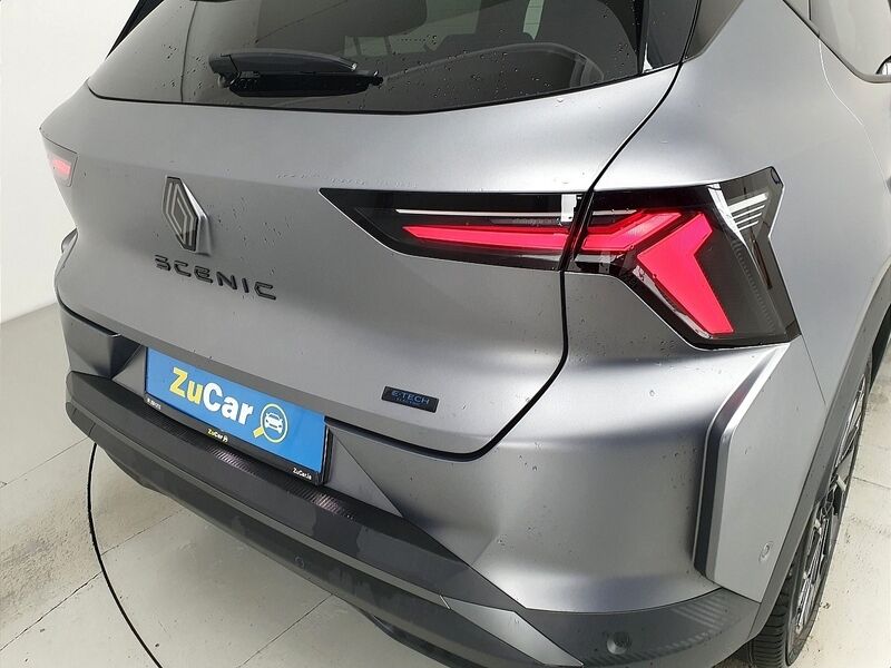 More views of Renault Scenic