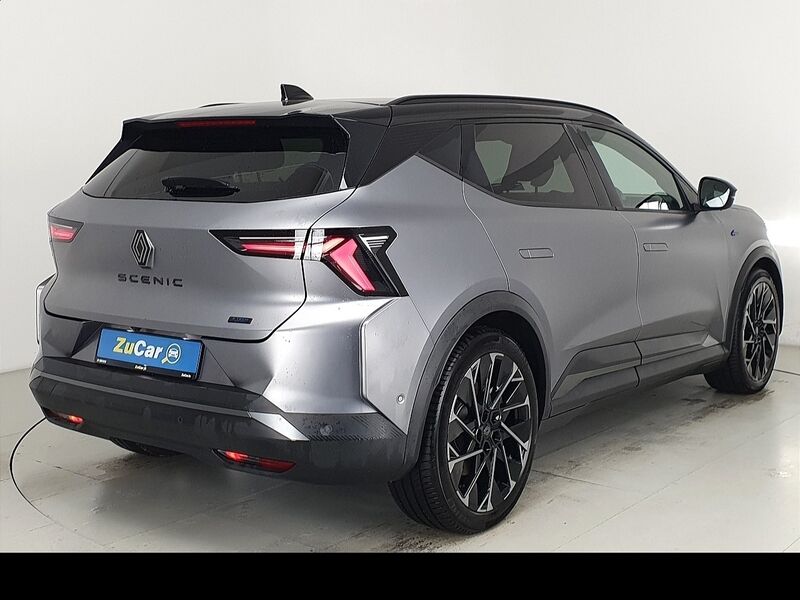 More views of Renault Scenic