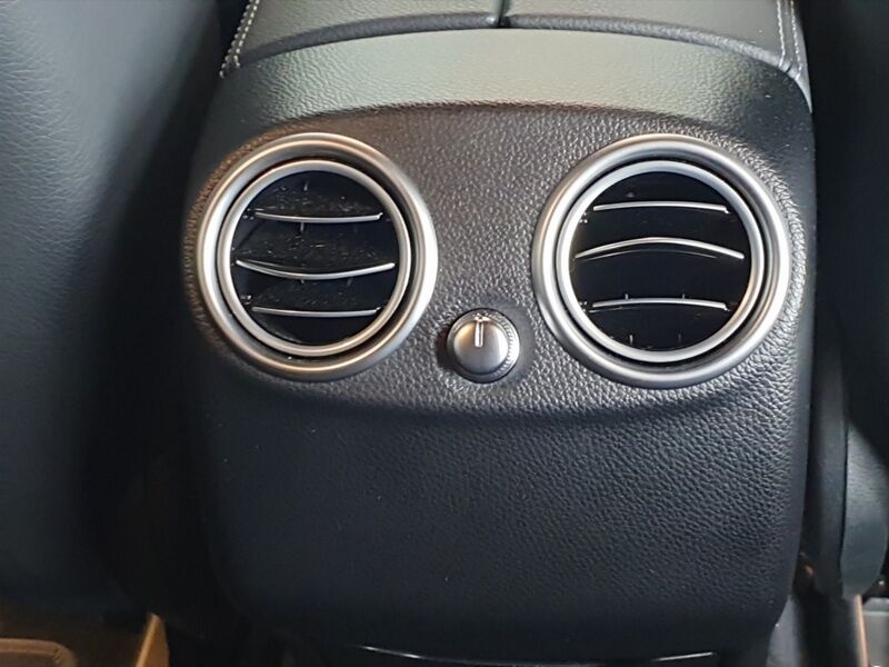 More views of Mercedes-Benz EQC