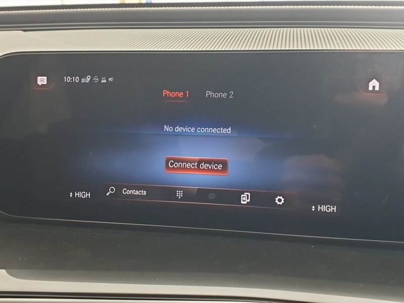 More views of Mercedes-Benz EQC