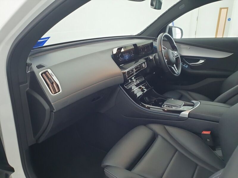 More views of Mercedes-Benz EQC