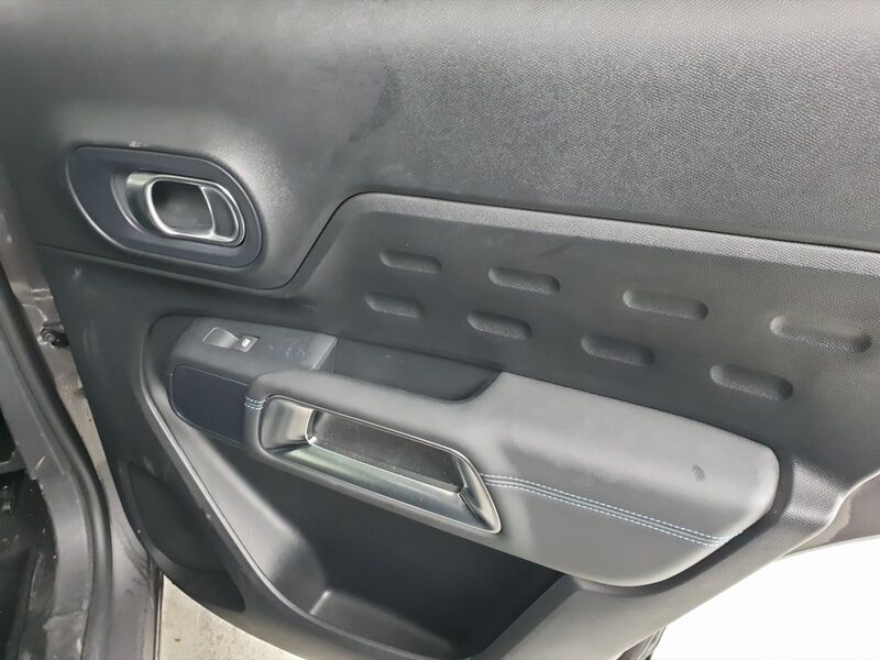 More views of Citroen C5 Aircross