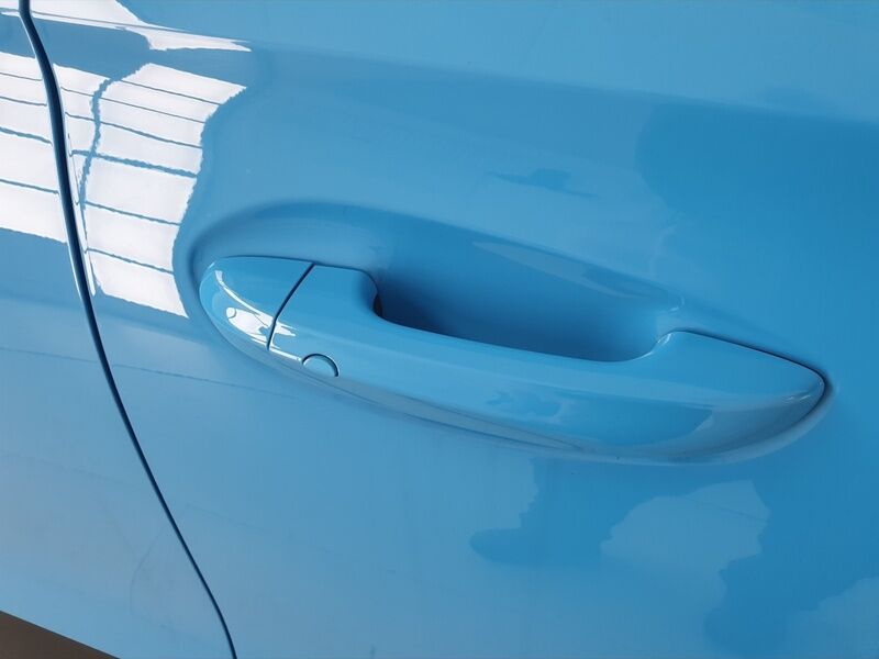 More views of MG MG4