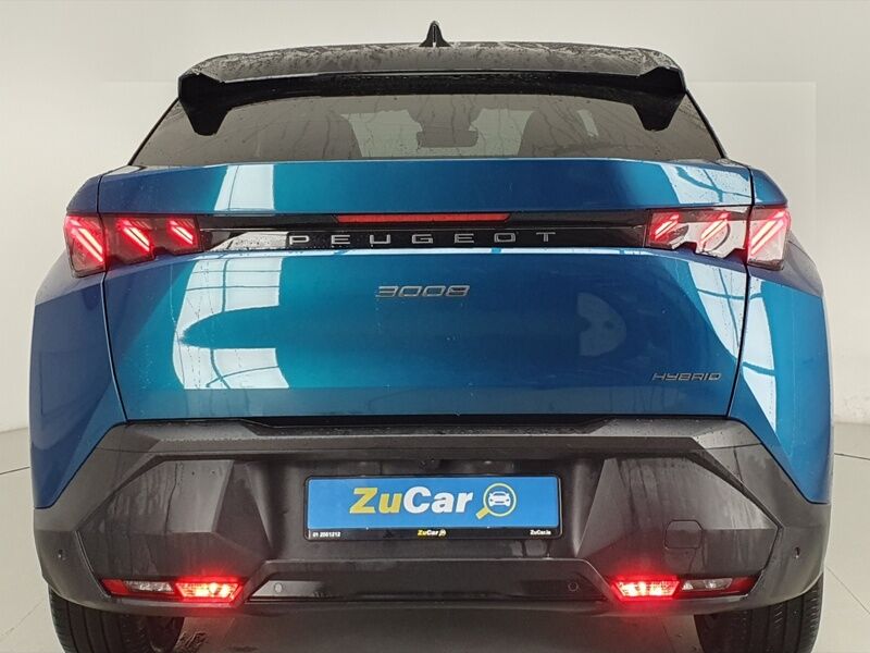 More views of Peugeot 3008