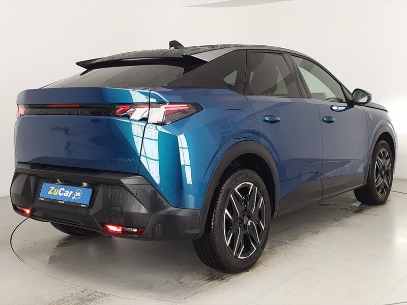 More views of Peugeot 3008