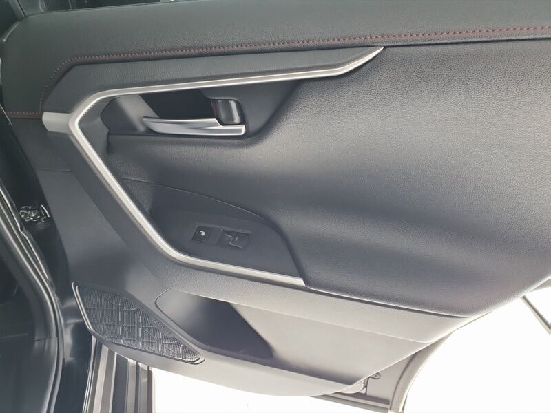 More views of Toyota RAV4