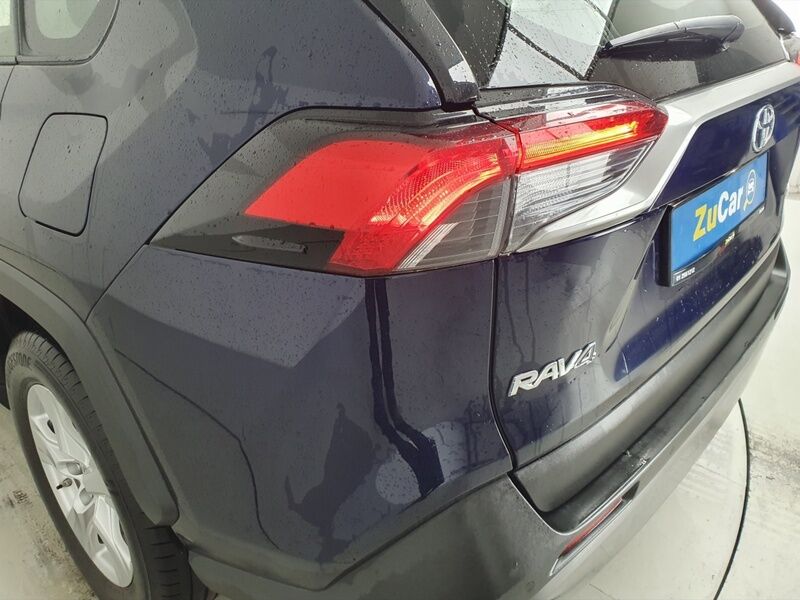 More views of Toyota RAV4