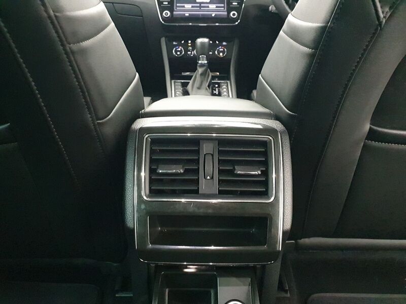 More views of Skoda Superb