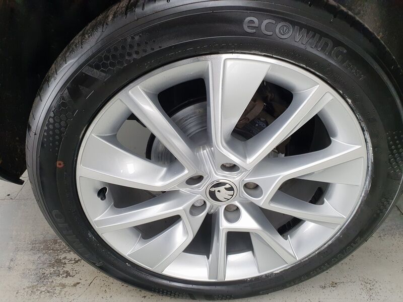 More views of Skoda Karoq