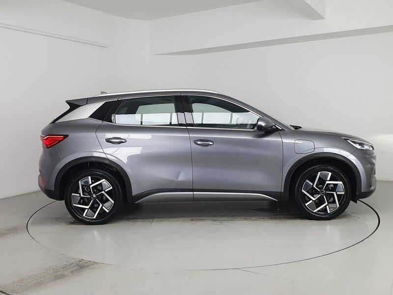 More views of BYD ATTO 3