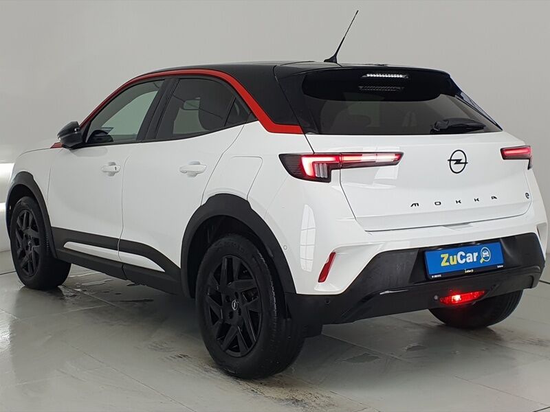 More views of Opel Mokka