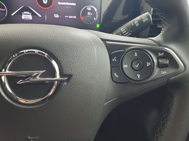 More views of Opel Mokka