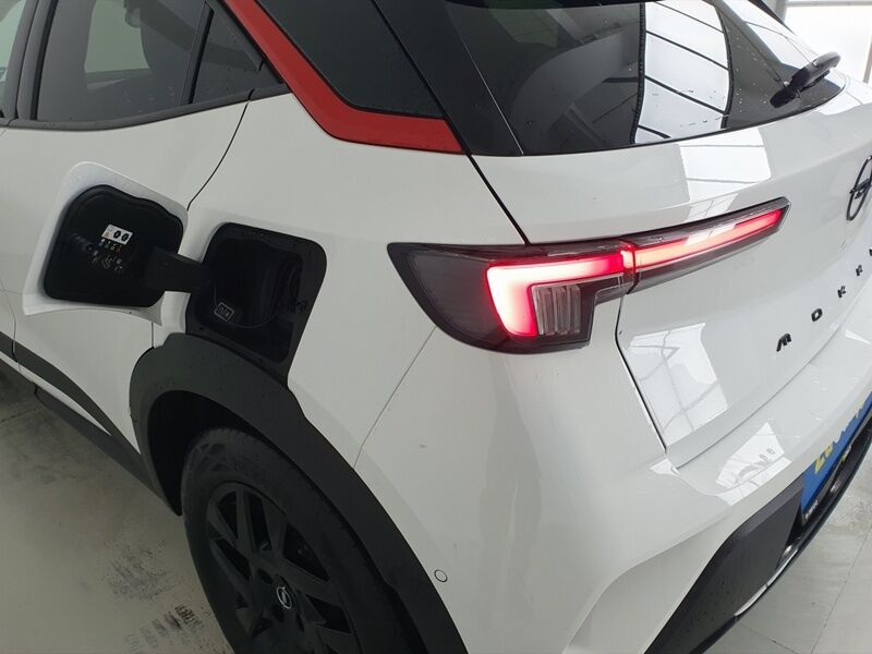 More views of Opel Mokka