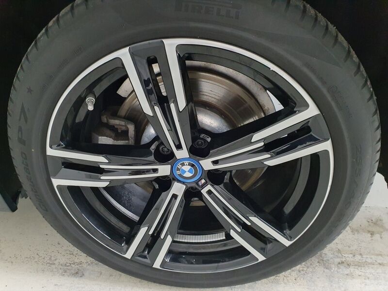 More views of BMW 3-Series