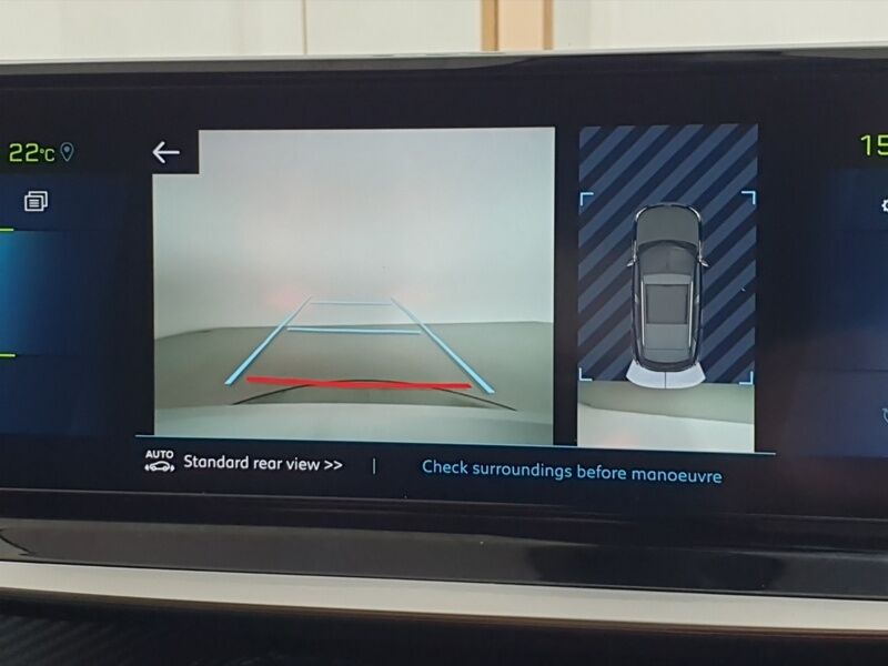 More views of Peugeot 2008